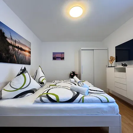 Bodenseeblick Am Strandweg Apartamento Uberlingen